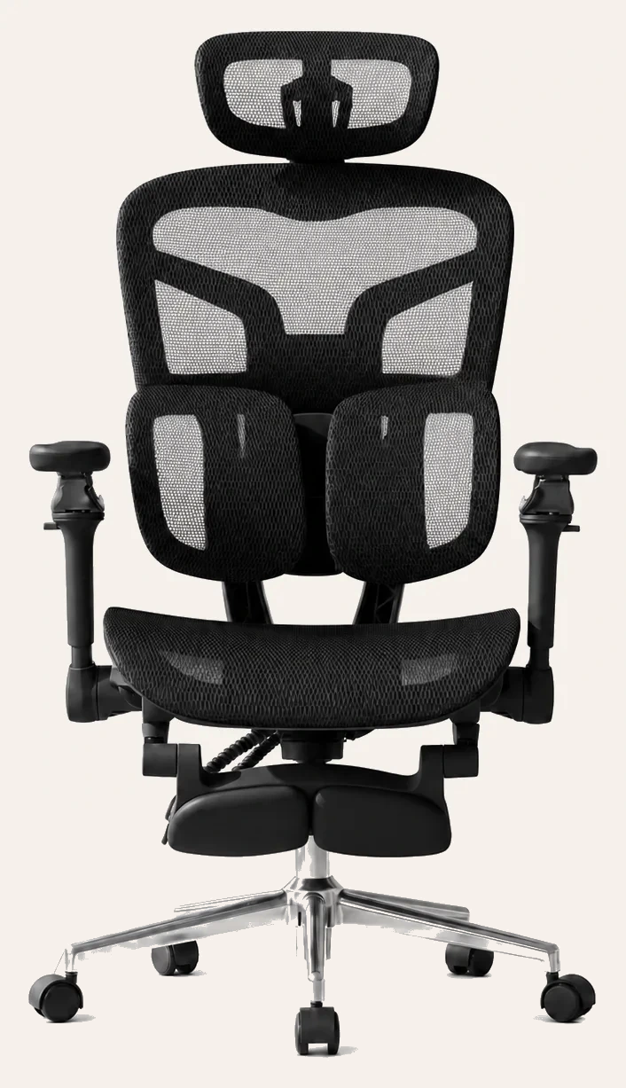 Kuul Aero chair in black
